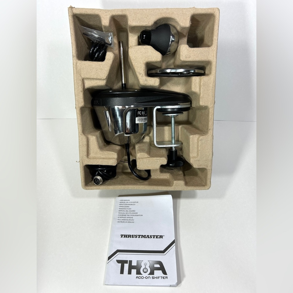 Thrustmaster TH8A Add-On Shifter - Picture 3 of 3